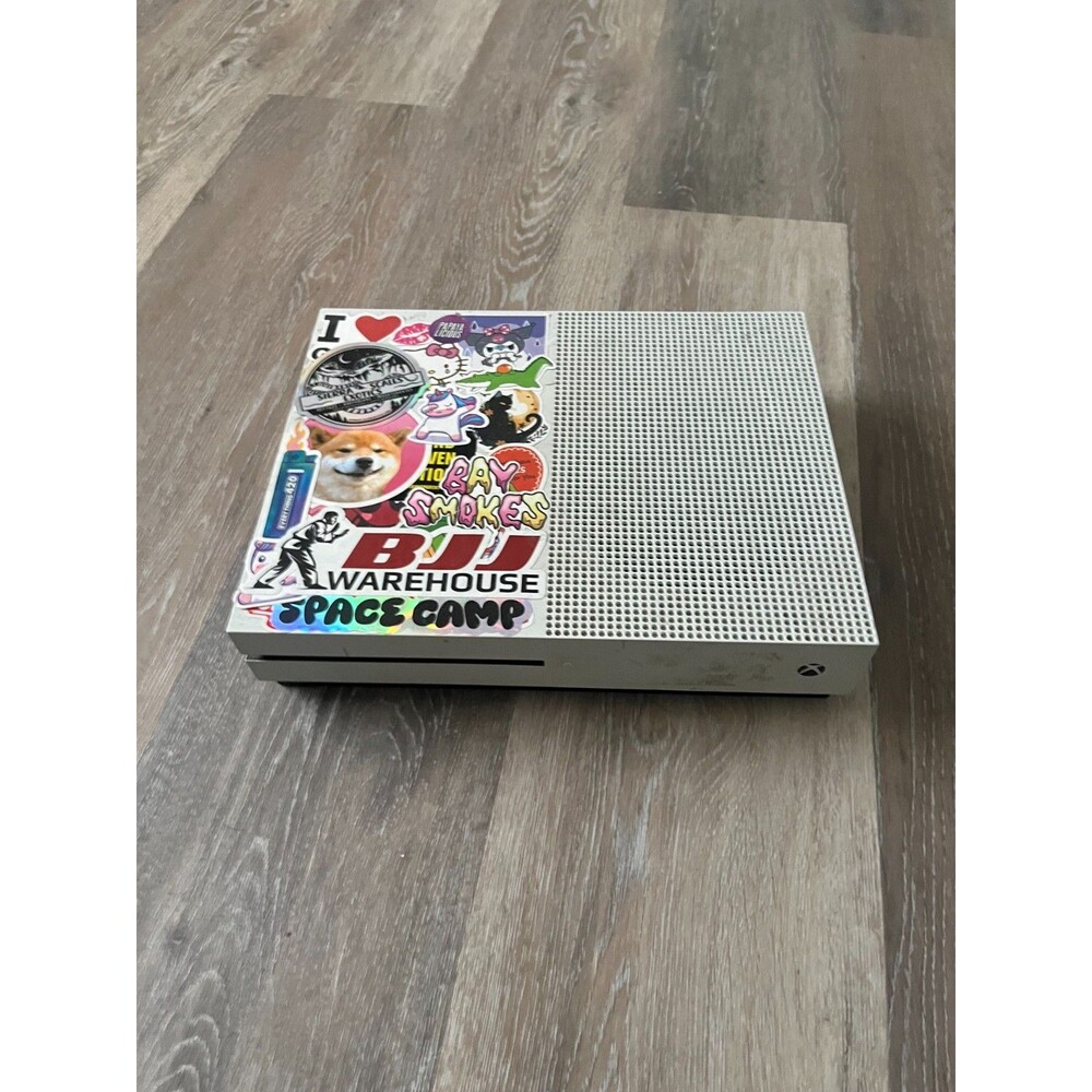 Microsoft Xbox One S 1681 2016 White 1TB Console w/ Cords Disc Compatible Tested
